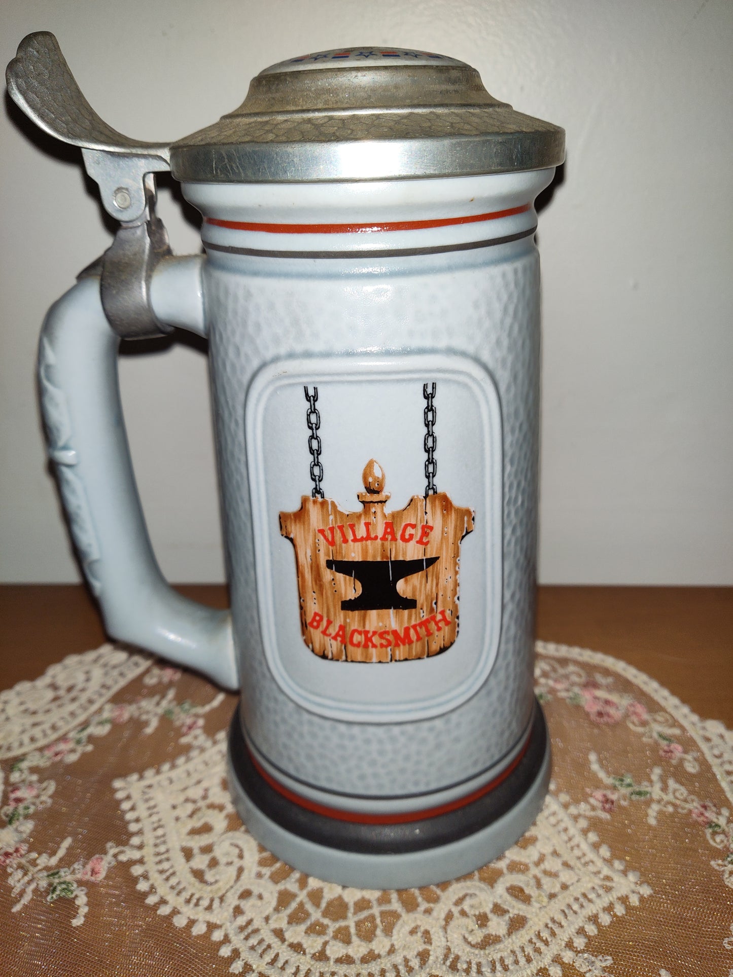 Avon The Building Of America Beer Stein Collection