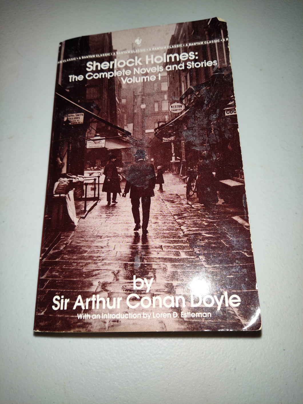 The Complete Sherlock Holmes by Arthur Conan Doyle Paperback