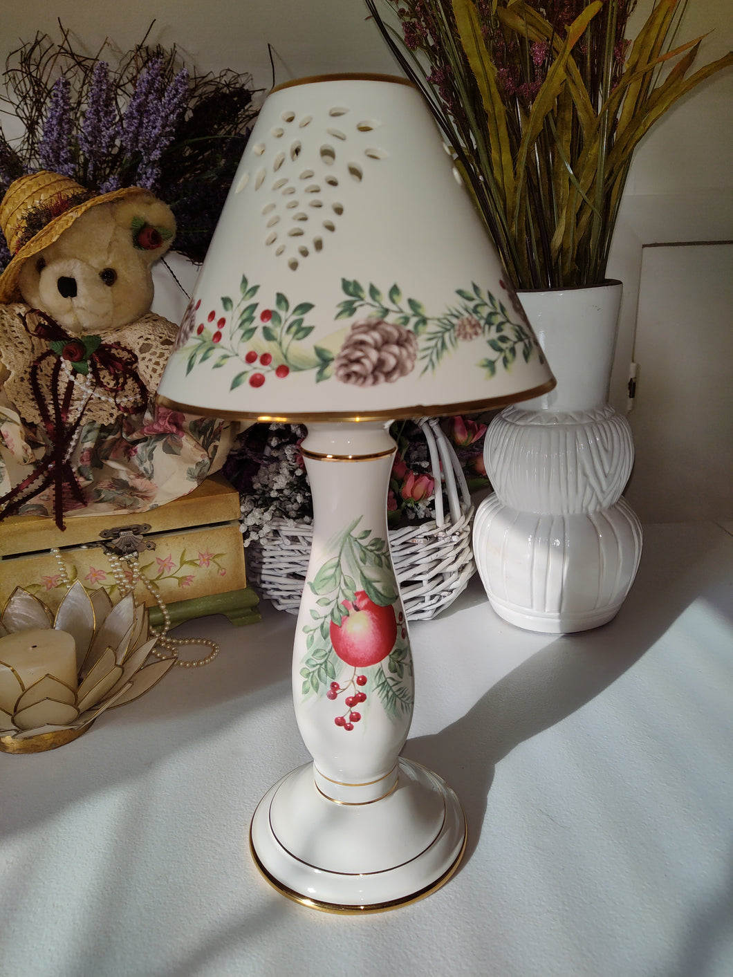 Lenox Candlestick Lamp Boxwood & Pine