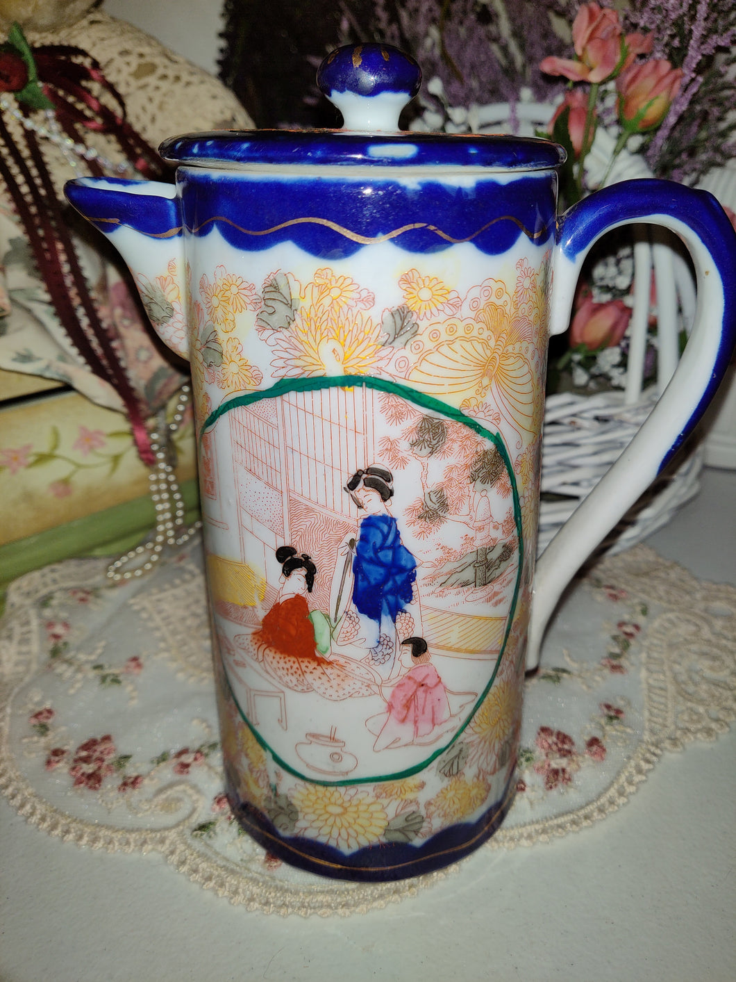 Vintage Unbranded  Hand Painted Chocolate Pot. Geisha Girl In The Garden