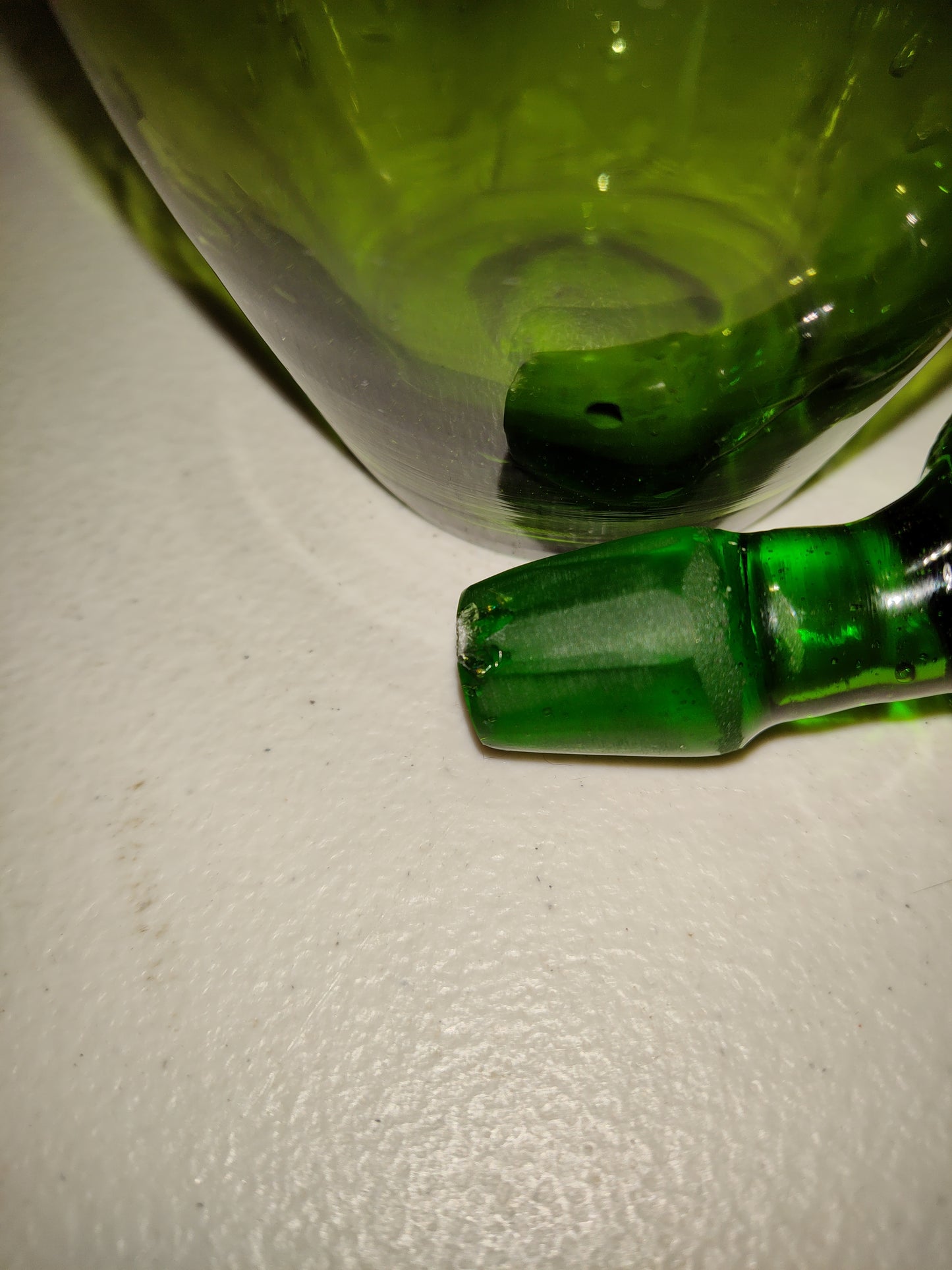 Decantador vintage verde esmeralda
